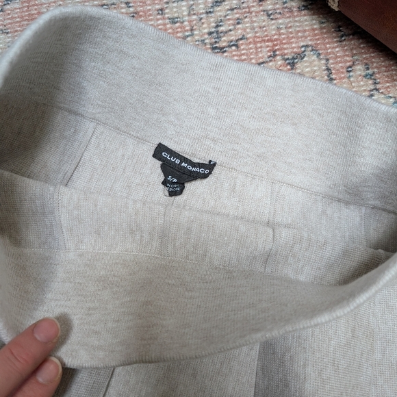 Club Monaco knit Skirt - Picture 2 of 4